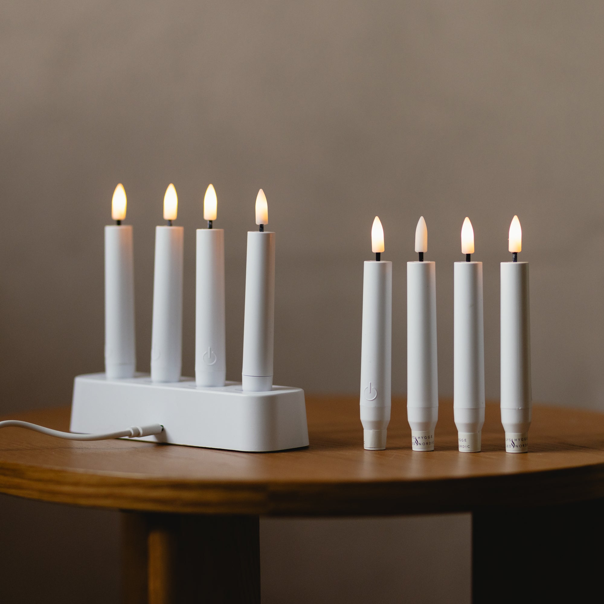 Sia LED juletræslys genopladelig hvid 8 stk + 1 ladestation